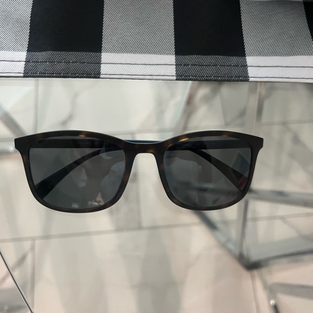 Mens Prada Linea Rosa sunglasses - Picture 7 of 10